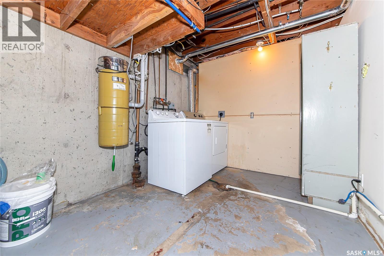 3024 14th STREET E - 38