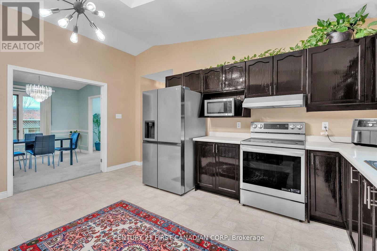 23 JOSSELYN DRIVE - 12