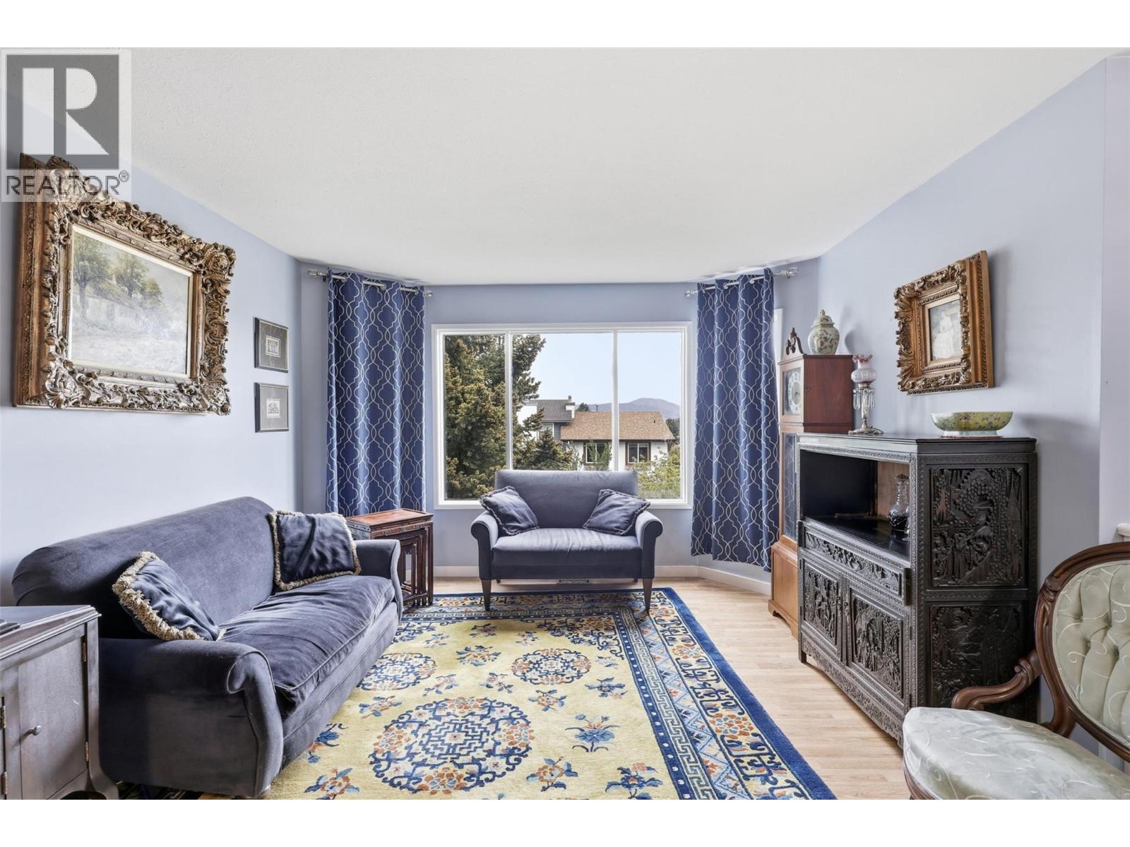 133 ROBSON Drive - 13