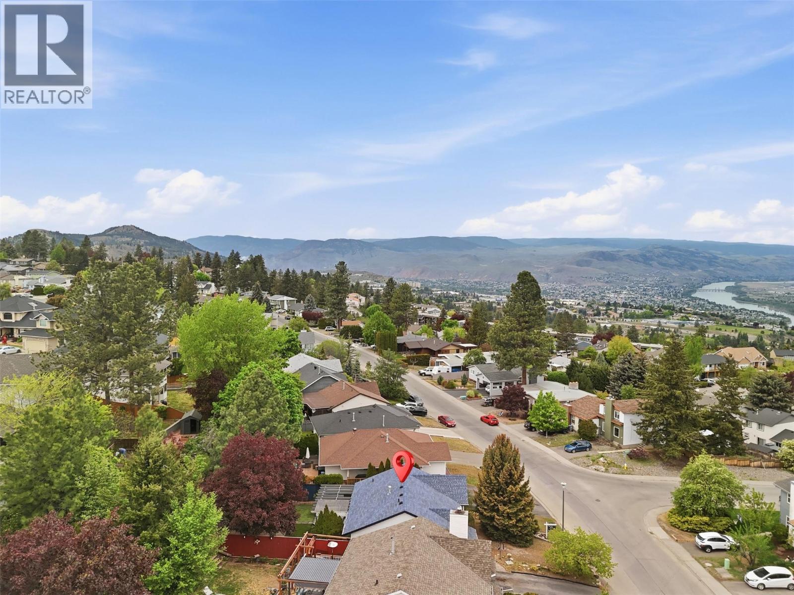 133 ROBSON Drive - 46