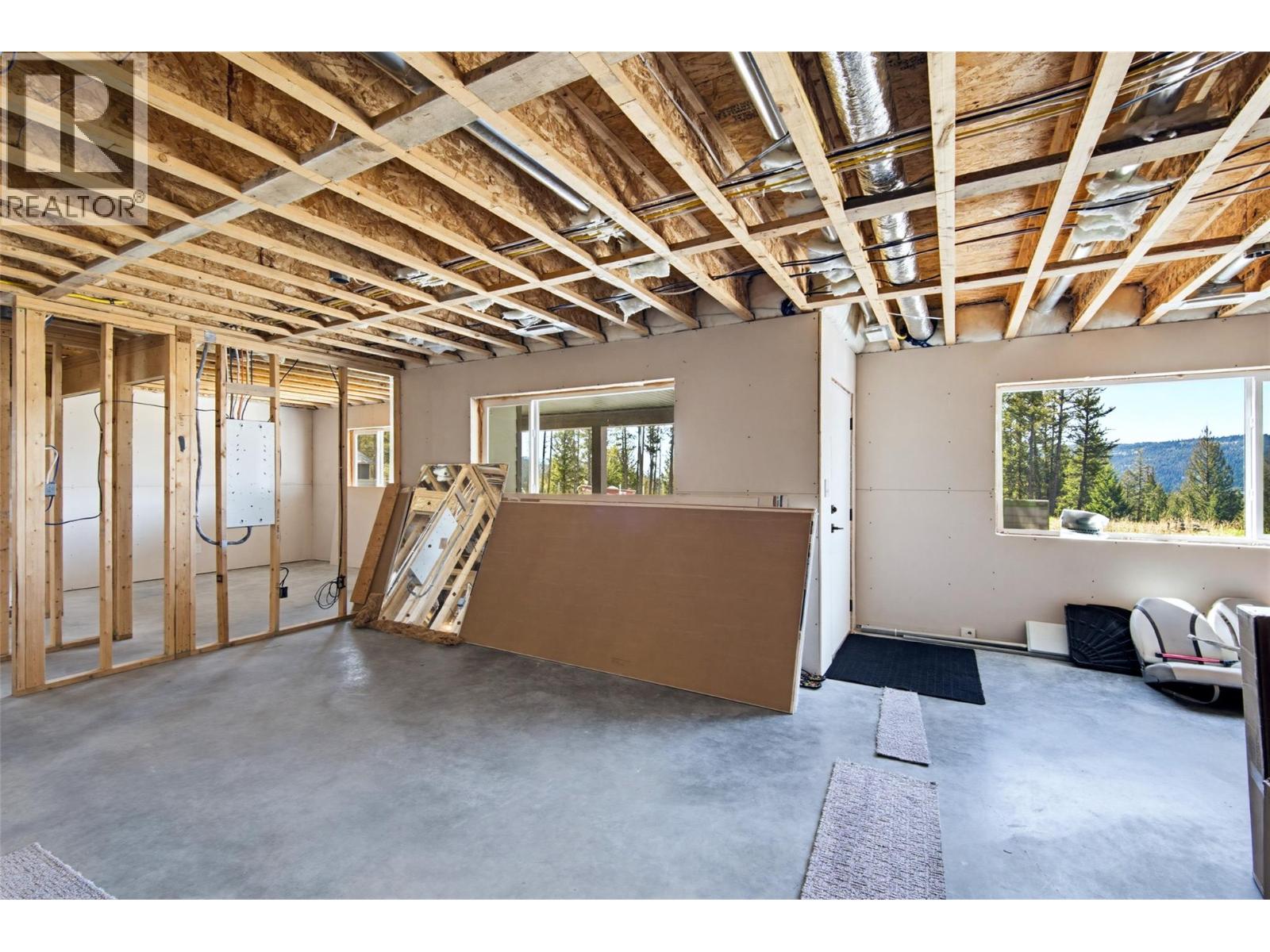 448 Daladon Drive, Logan Lake