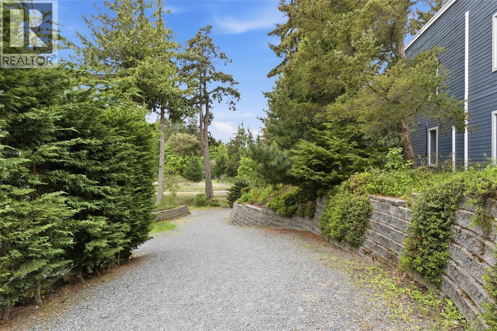 #311 1600 Stroulger Rd - 46