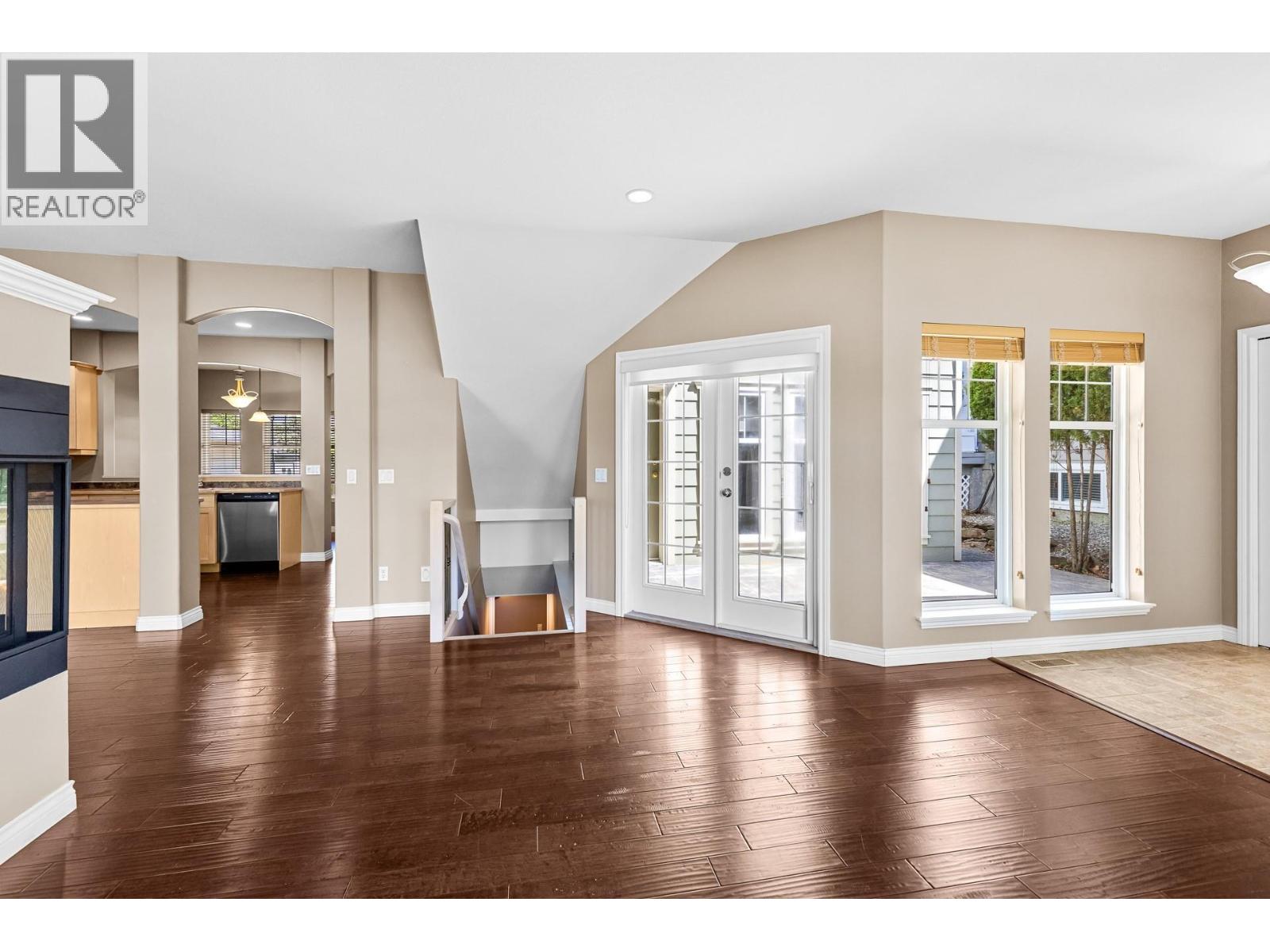 5360 Connaly Lane, Kelowna