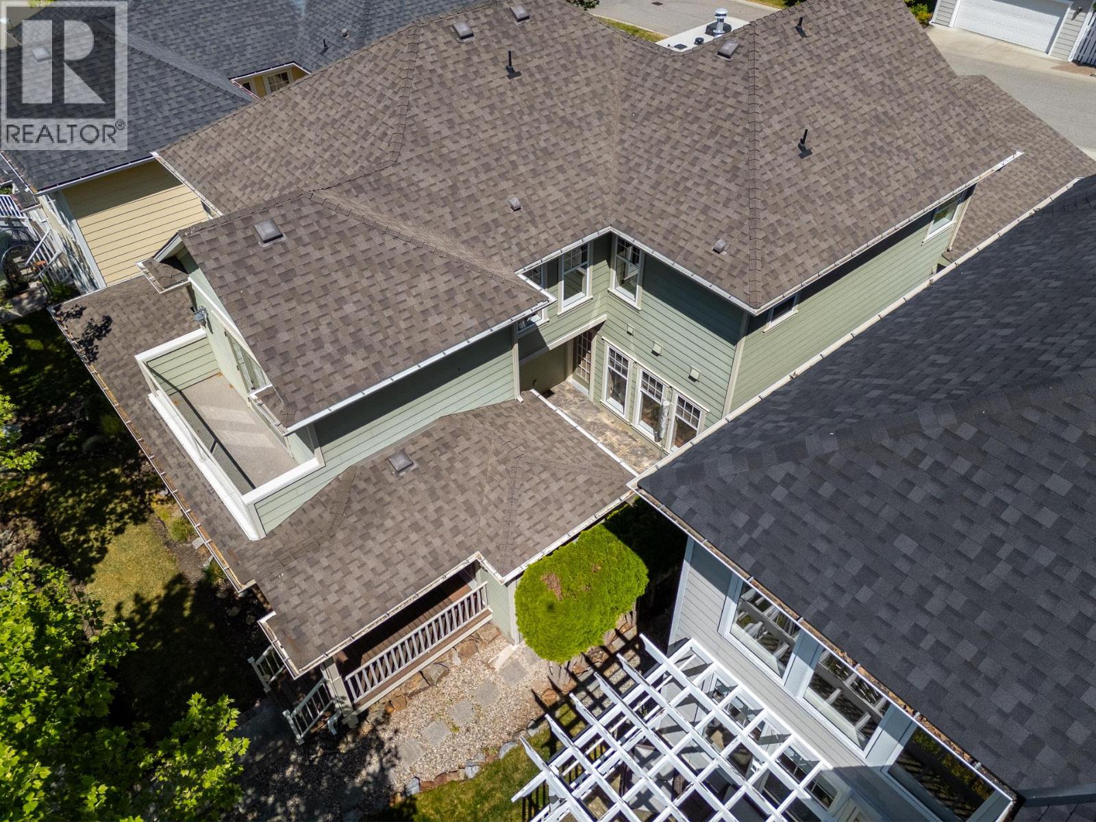 5360 Connaly Lane, Kelowna