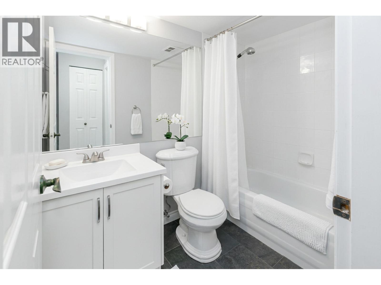 106 19121 FORD ROAD, Pitt Meadows