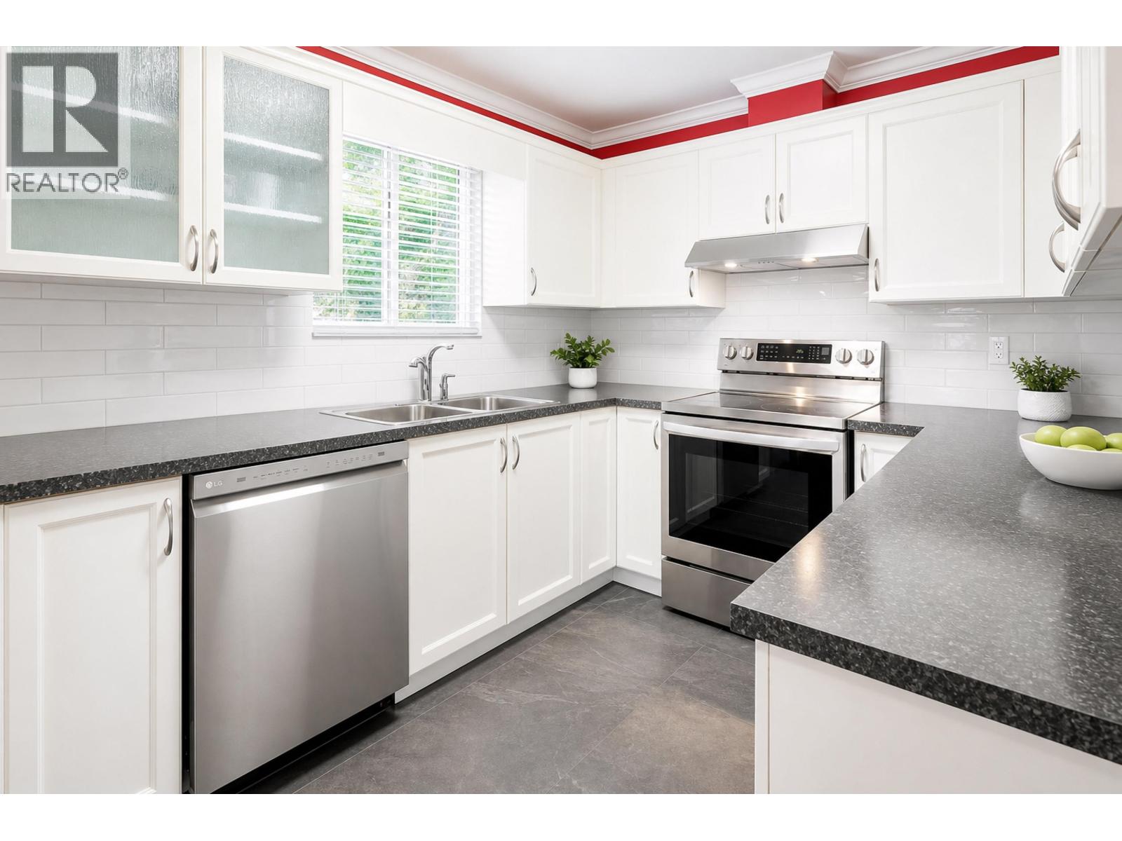 106 19121 FORD ROAD, Pitt Meadows