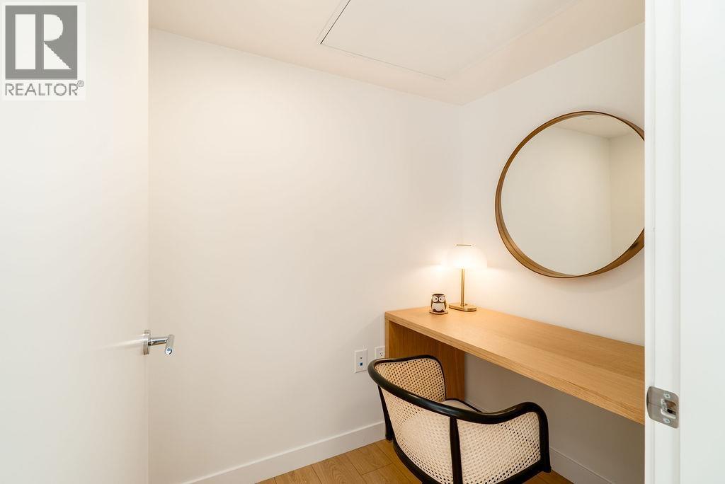 222 2820 NANAIMO STREET, Vancouver