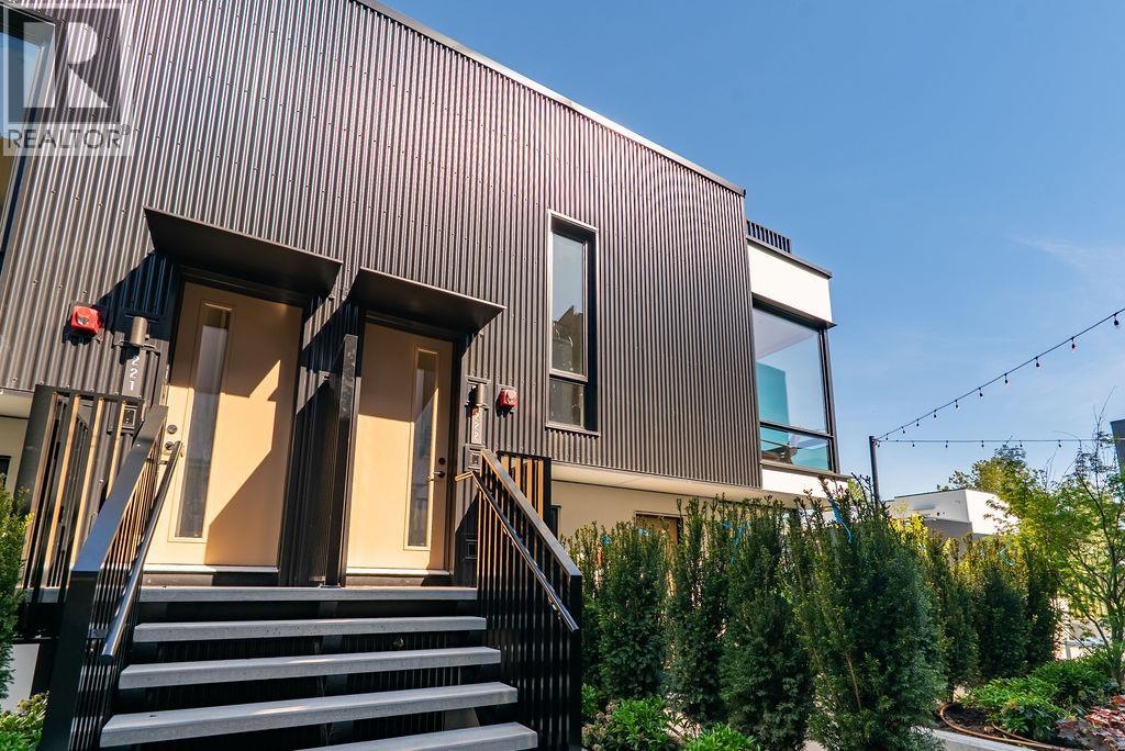222 2820 NANAIMO STREET, Vancouver