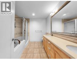 8725 Seascape Drive, West Vancouver, BC V7W3J7 Photo 20