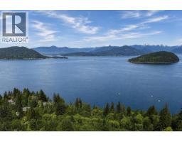 8725 Seascape Drive, West Vancouver, BC V7W3J7 Photo 36