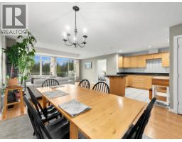 8725 Seascape Drive, West Vancouver, BC V7W3J7 Photo 9