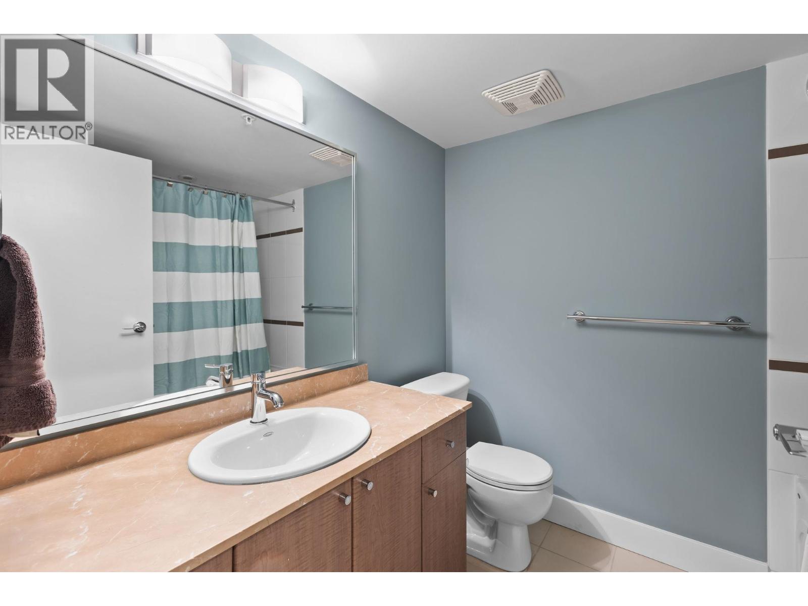 1 Bed, 2 Bath Apartment for Sale in Vancouver – 409 610 GRANVILLE STREET, Vancouver – MLS# R3121896 - Image 26