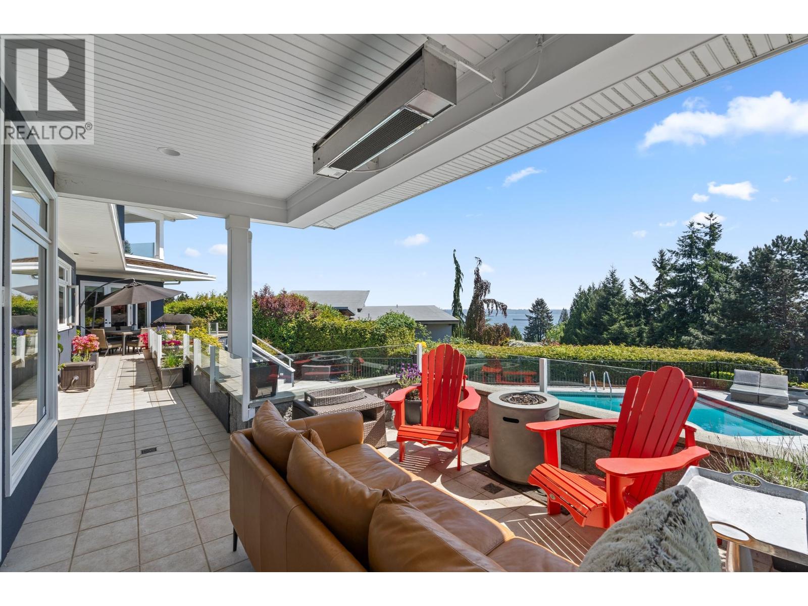 4222 ROCKRIDGE ROAD, West Vancouver
