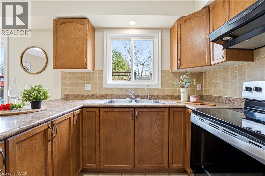 87 RALGREEN Crescent, Kitchener, Ontario, N2M1V1 — Photo 23