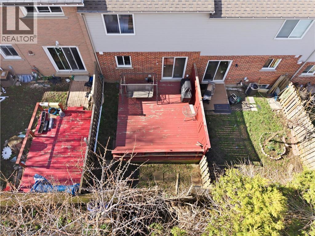 87 RALGREEN Crescent, Kitchener, Ontario, N2M1V1 — Photo 8
