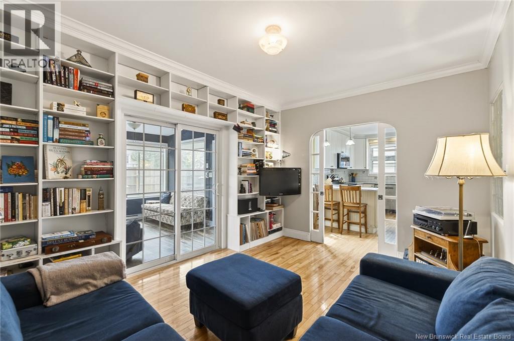 60 Marjorie Street - 19