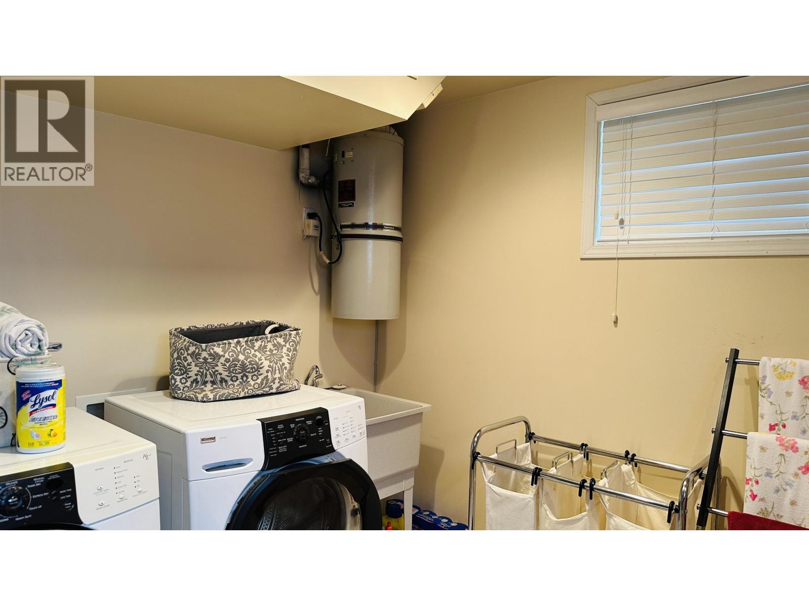 136 PORTAGE STREET - 19