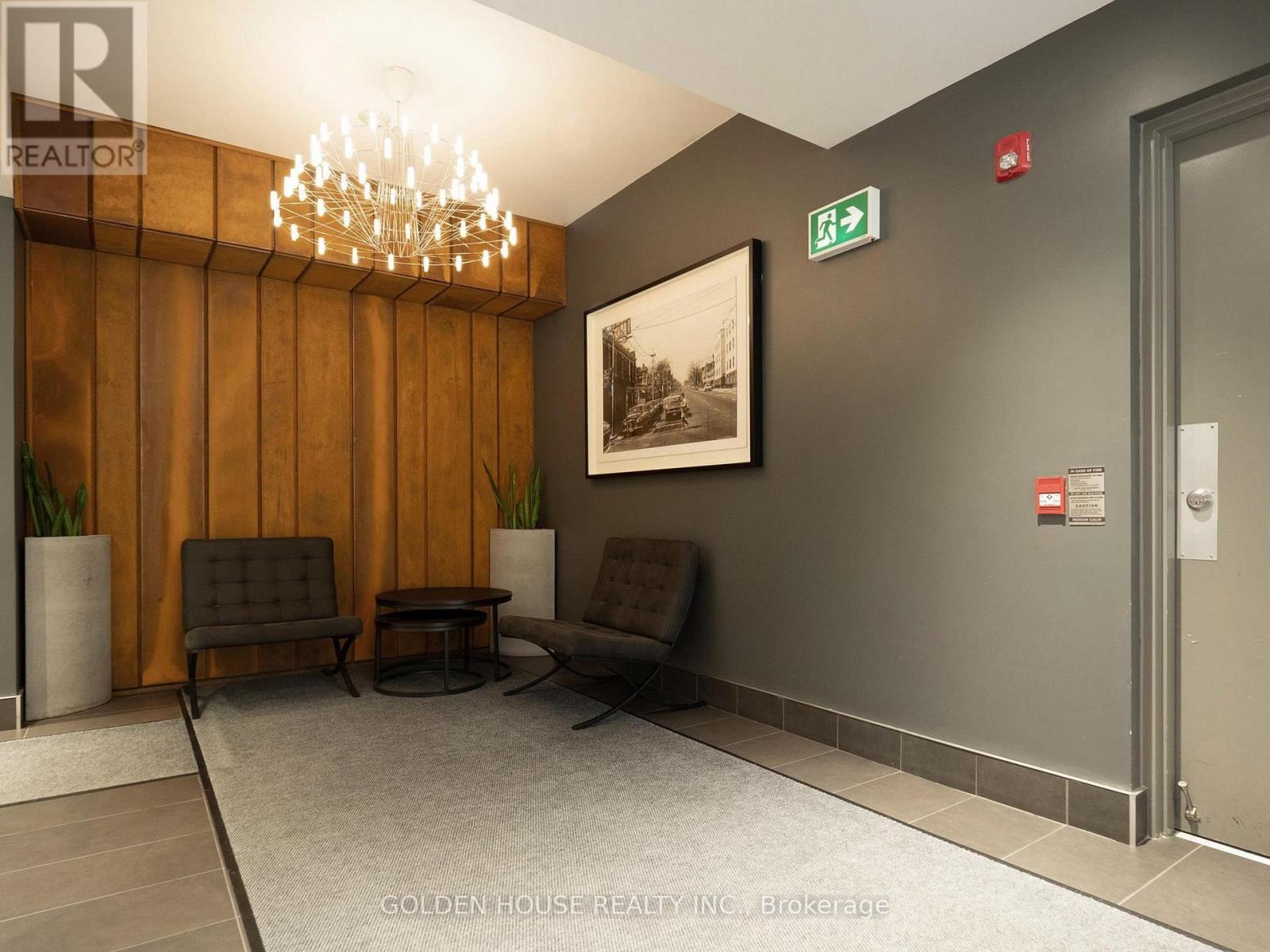 #403 200 WOODBINE AVENUE - 37