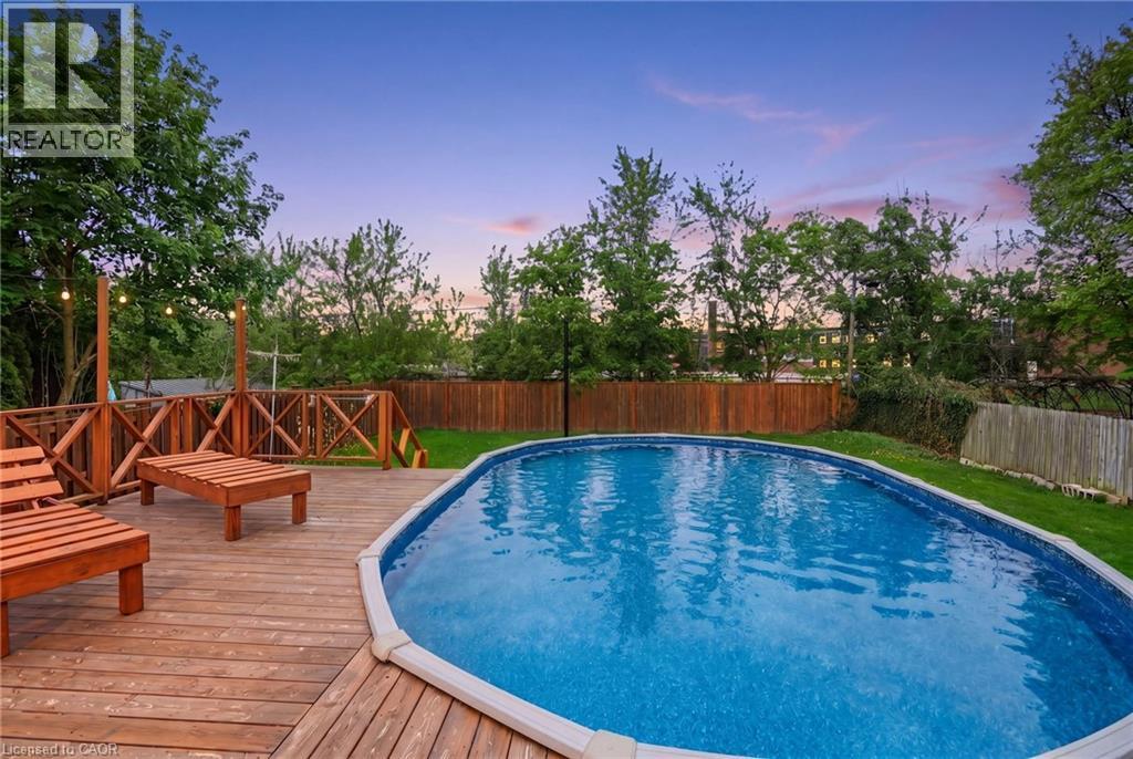 14 EDINBURGH Drive, St. Catharines, Ontario, L2M3H1 — Photo 34