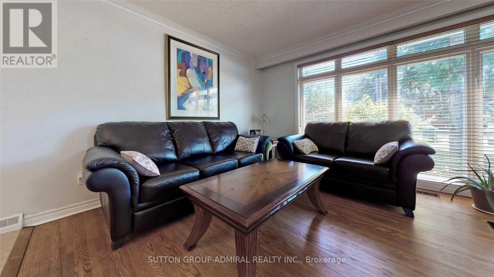 182 REINER ROAD - 3