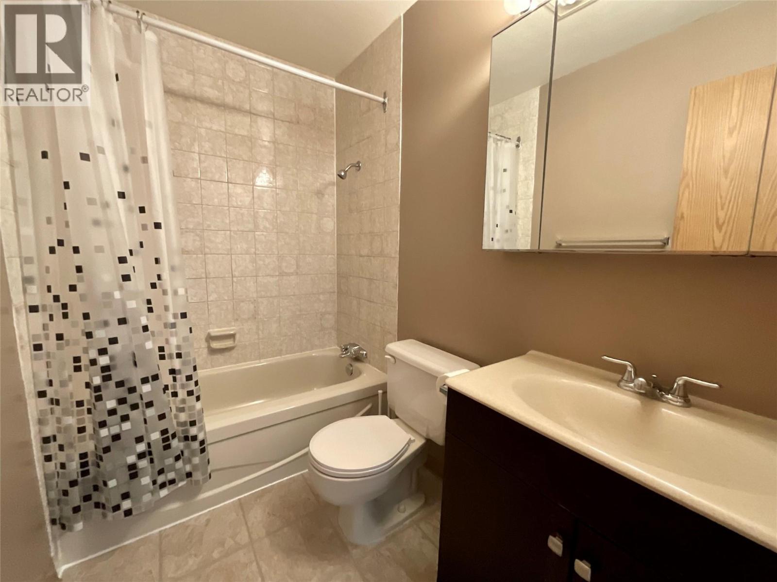 #312 108 Spruce Avenue - 11