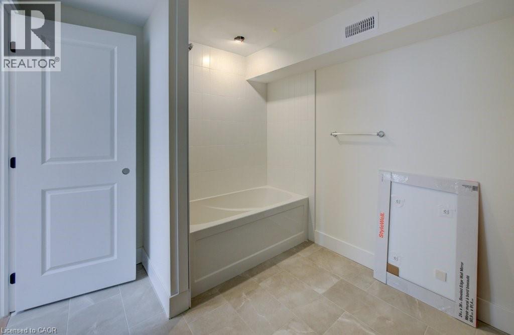19 DOWNEY Street Unit# 1, Kitchener, Ontario, N2H6K5 — Photo 21