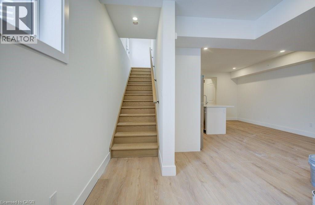 19 DOWNEY Street Unit# 1, Kitchener, Ontario, N2H6K5 — Photo 24