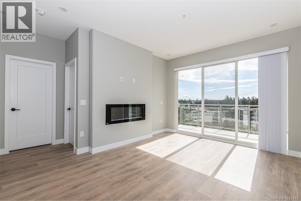 #605 967 Whirlaway Cres - 36