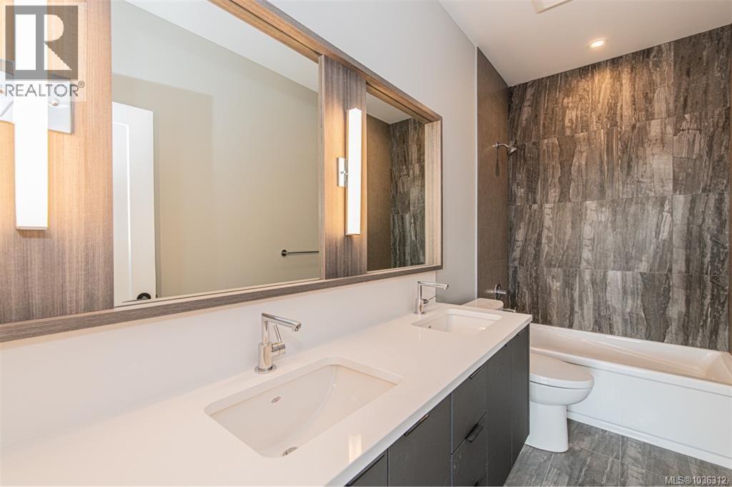 #605 967 Whirlaway Cres - 34
