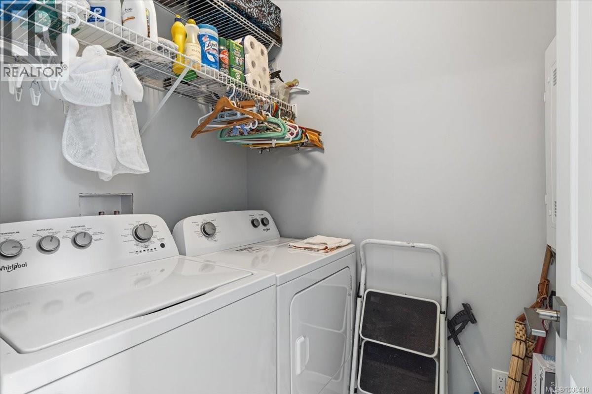 404 10th St - 18