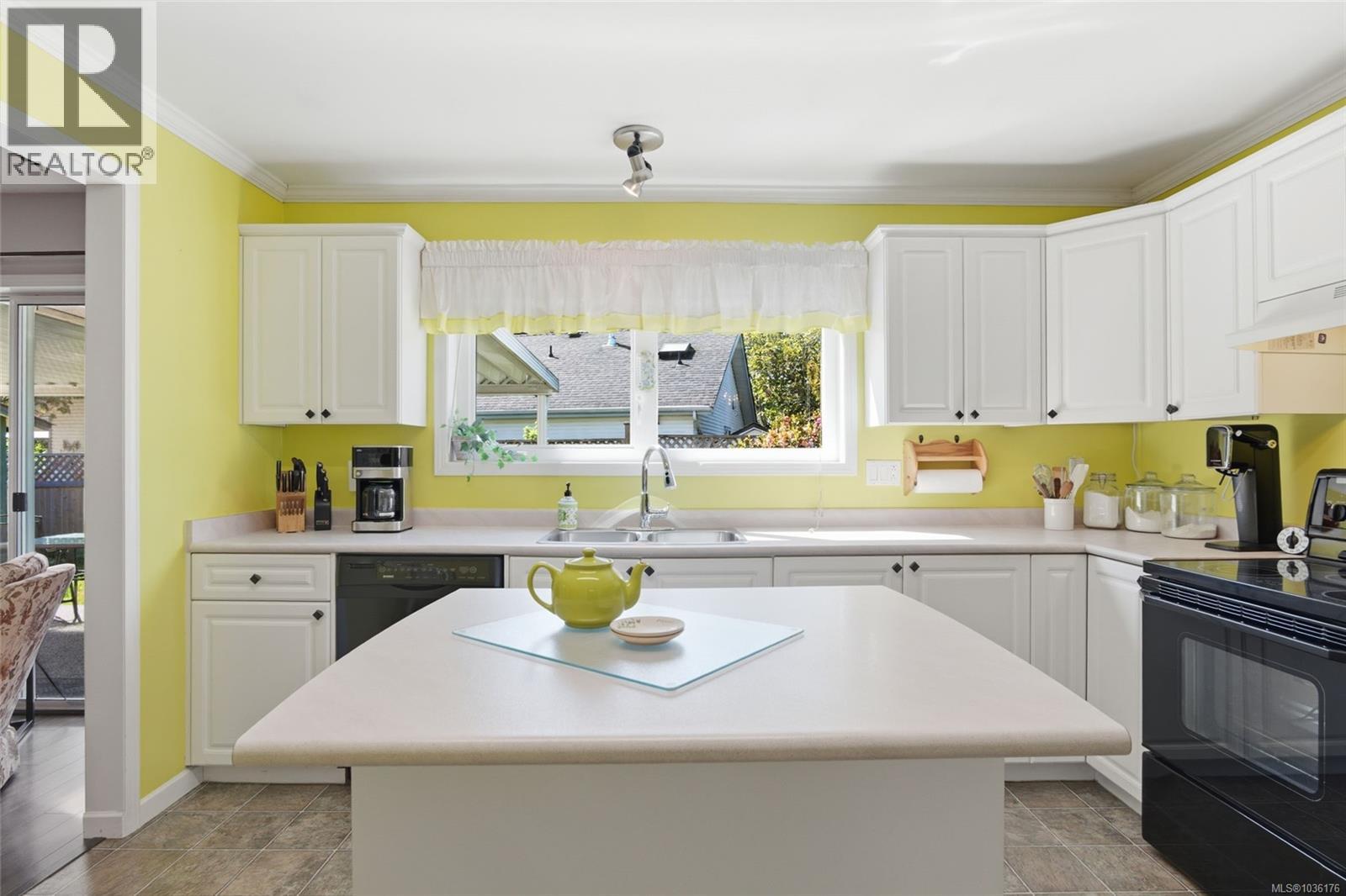 704 Ermineskin Ave - 18