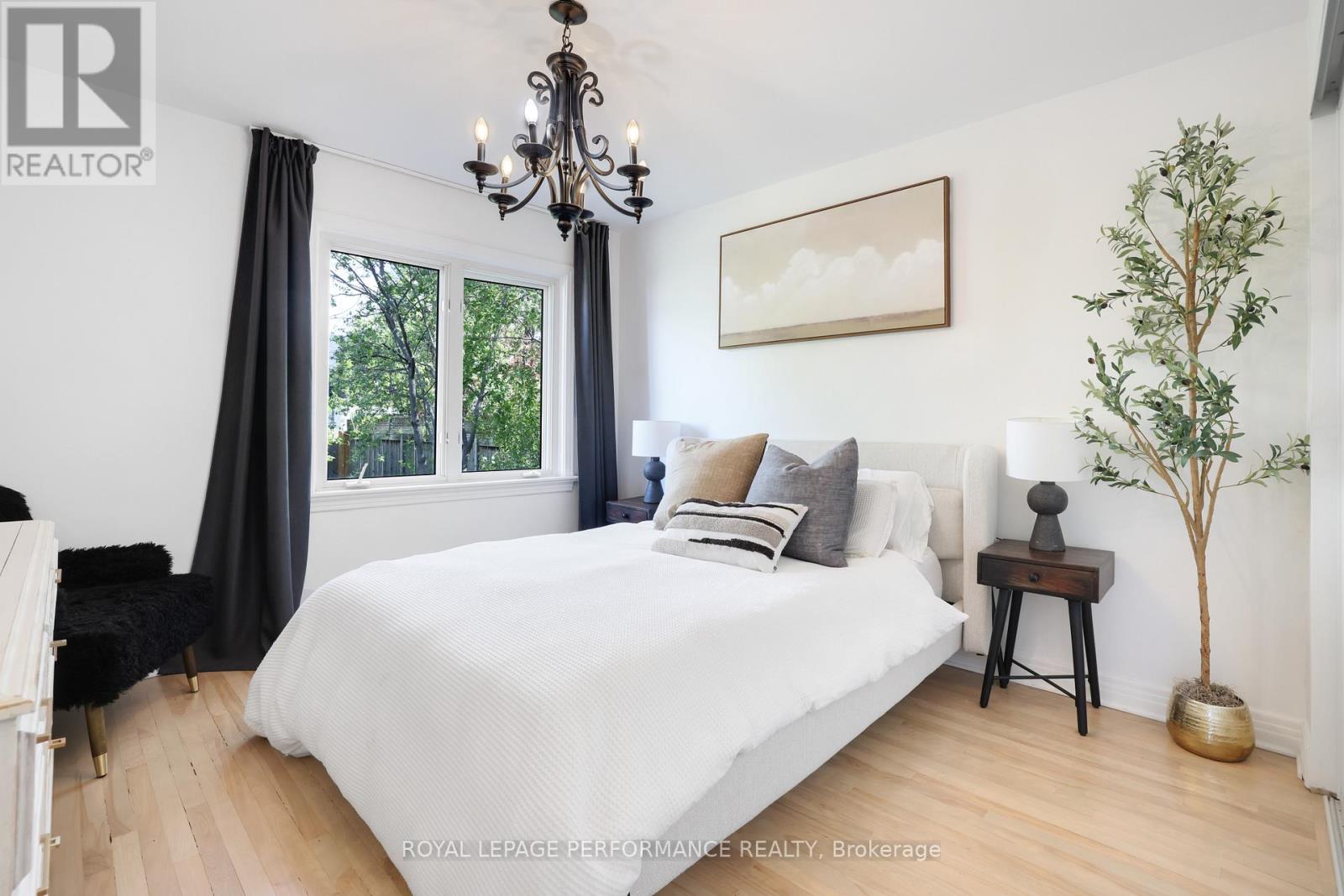 390 MARIA GORETTI CIRCLE - 13
