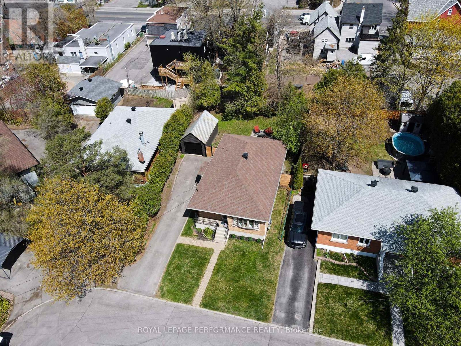 390 MARIA GORETTI CIRCLE - 27