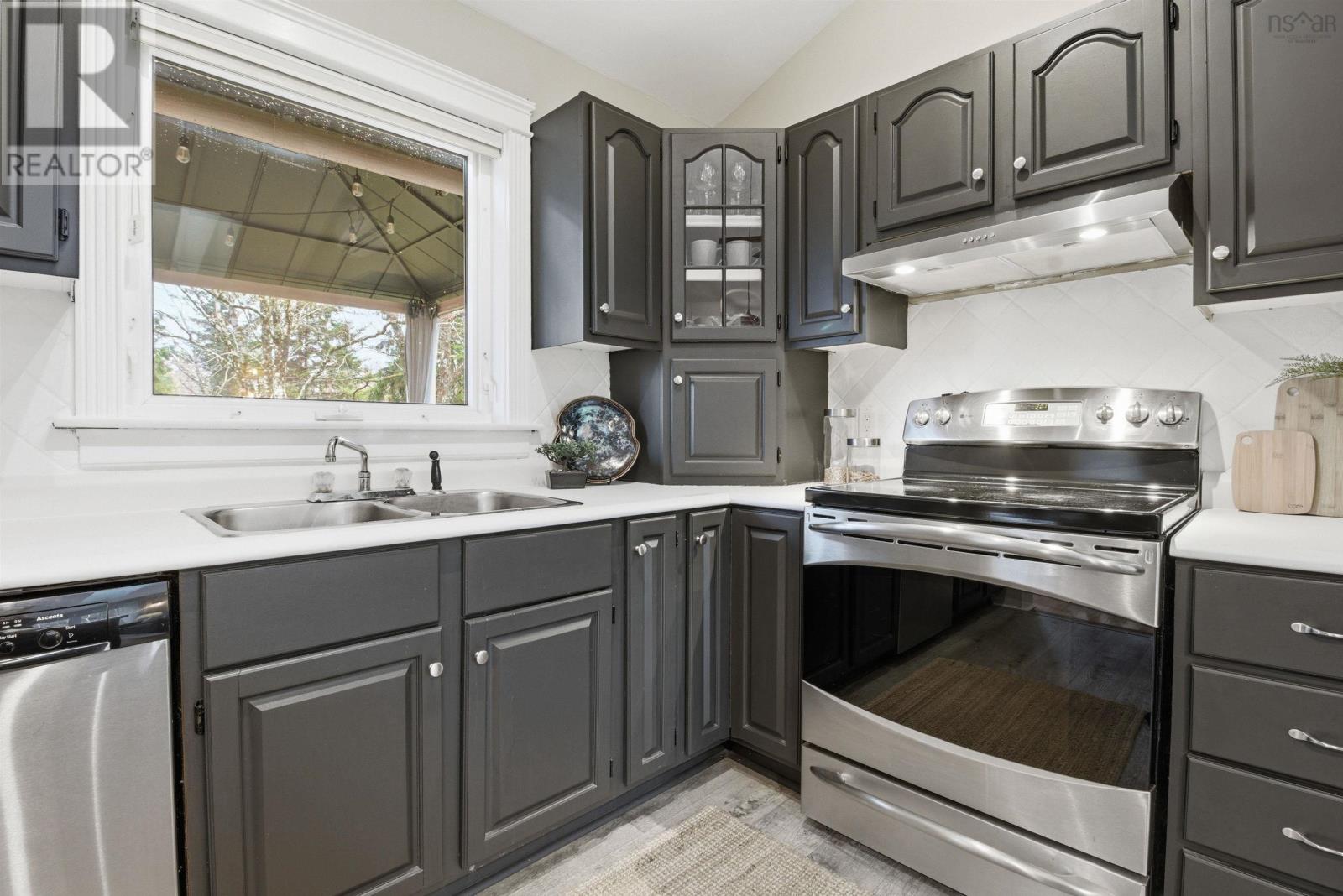 Property 24 of 40 of 65 Chani Drive