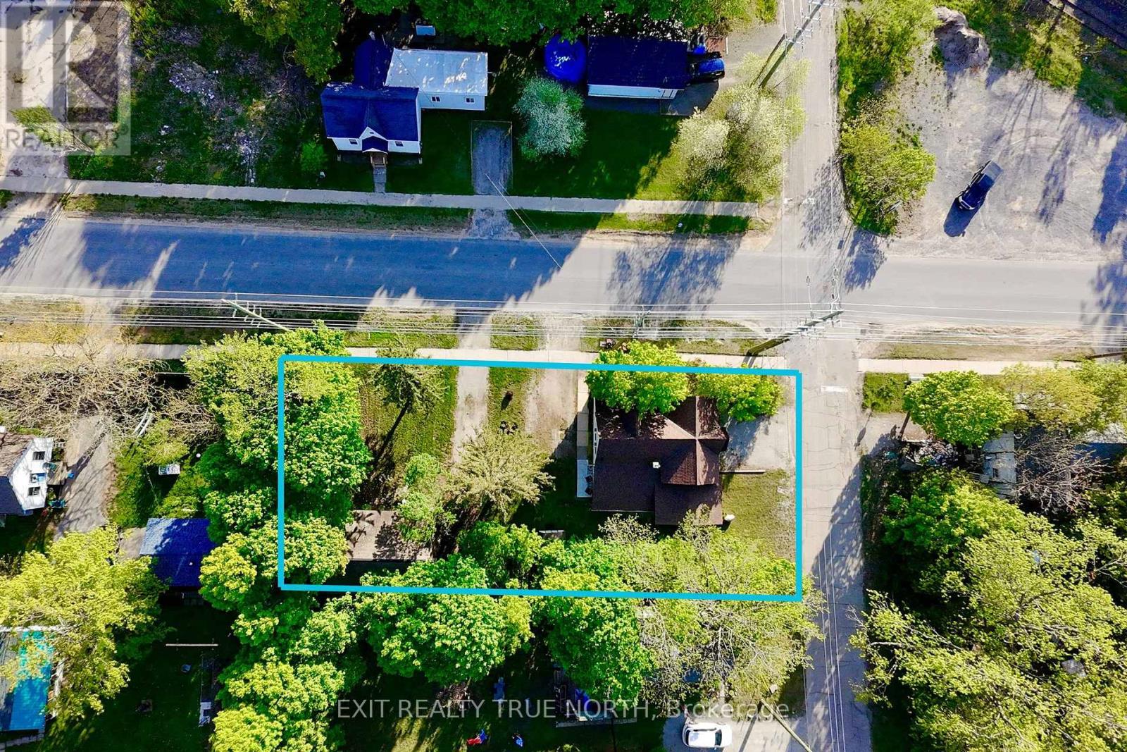 211 BISHOP STREET - 3