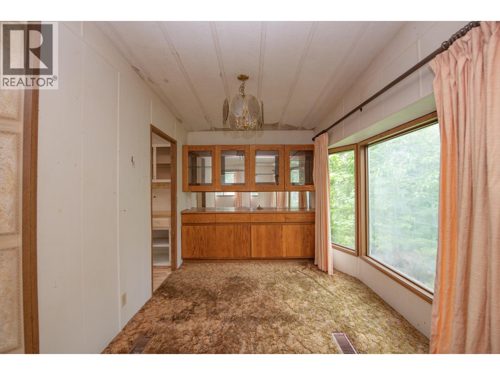 #36 844 Hutley Road - 10