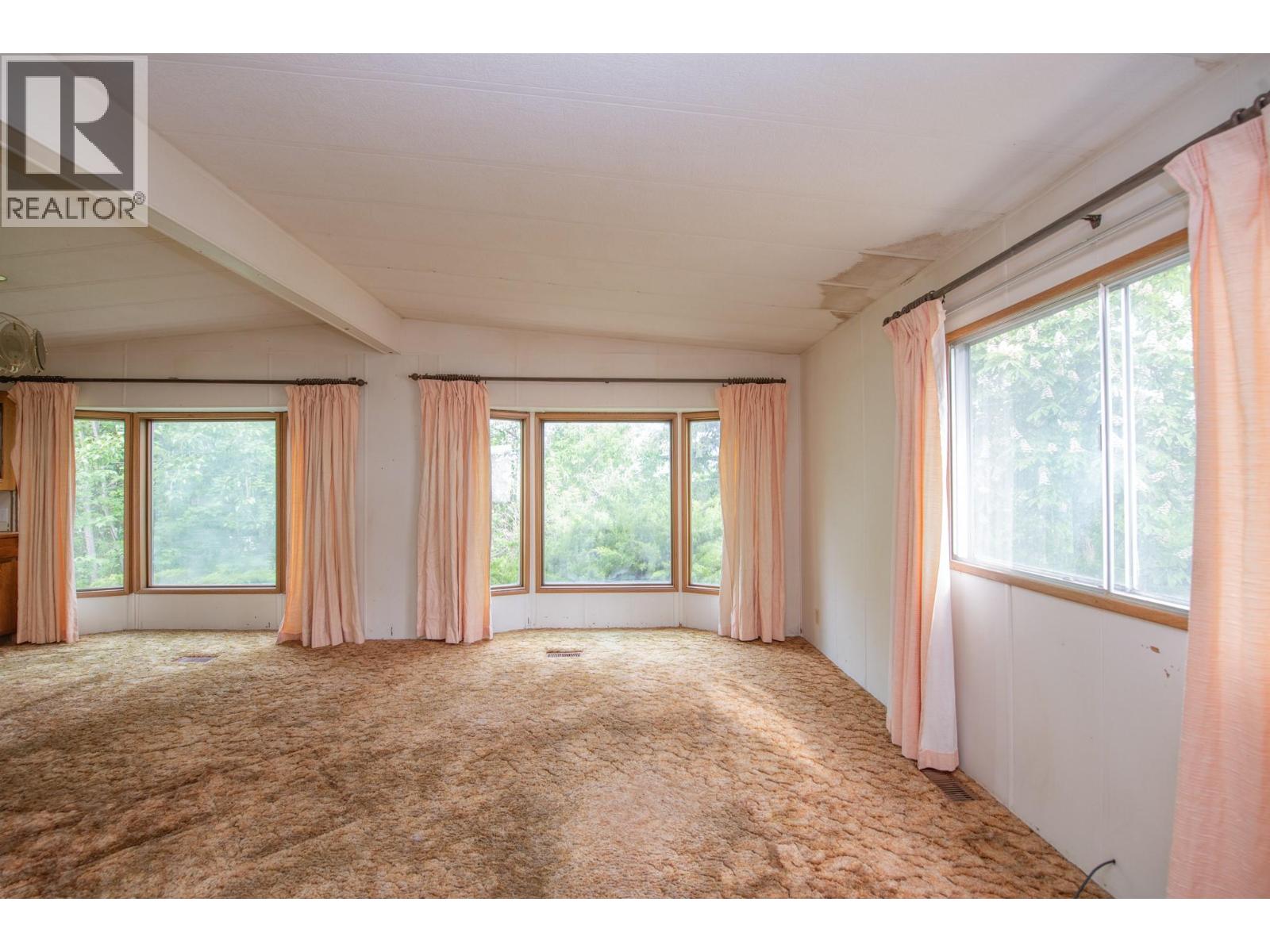 36 844 Hutley Road, Spallumcheen