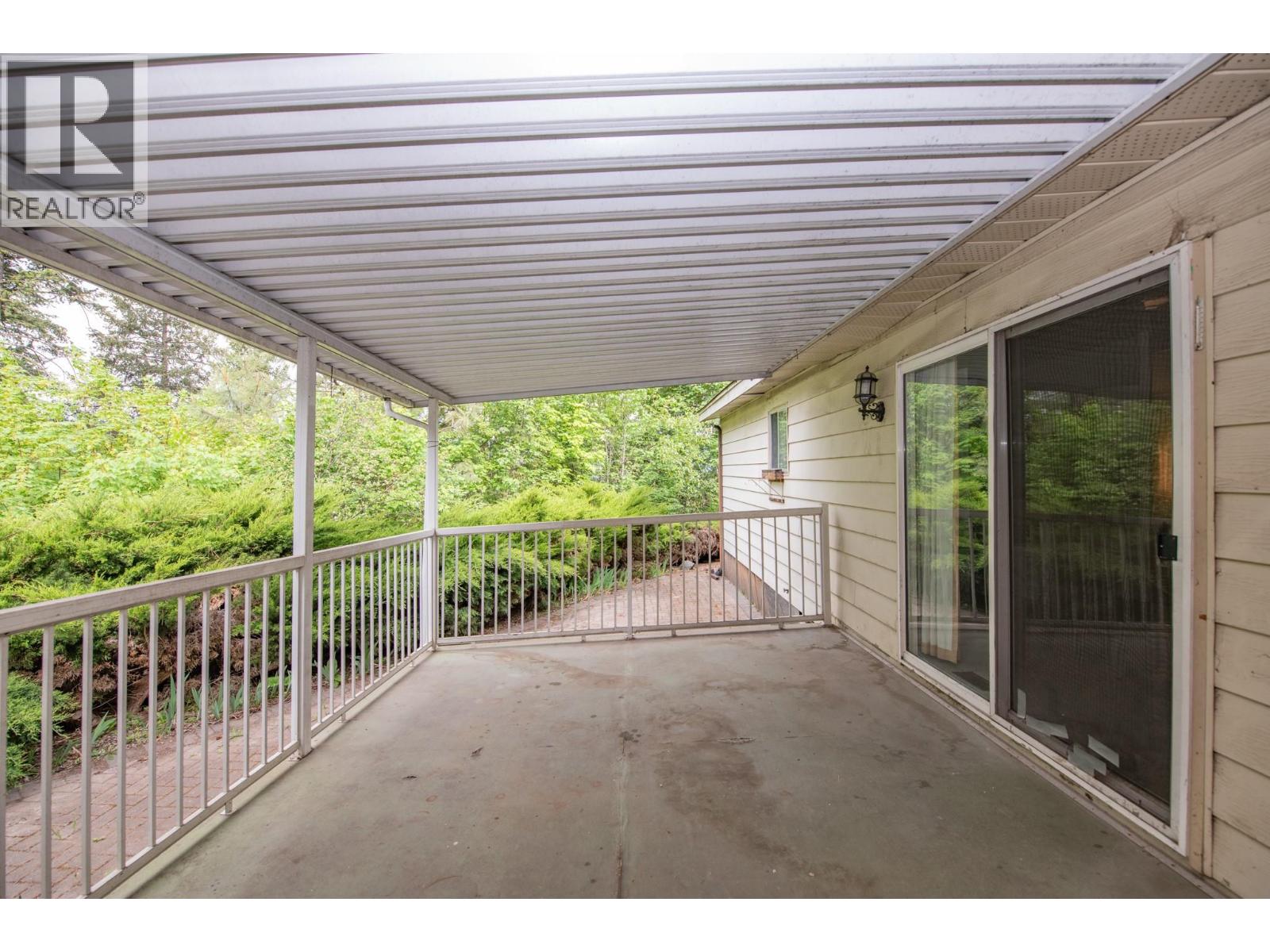 #36 844 Hutley Road - 22