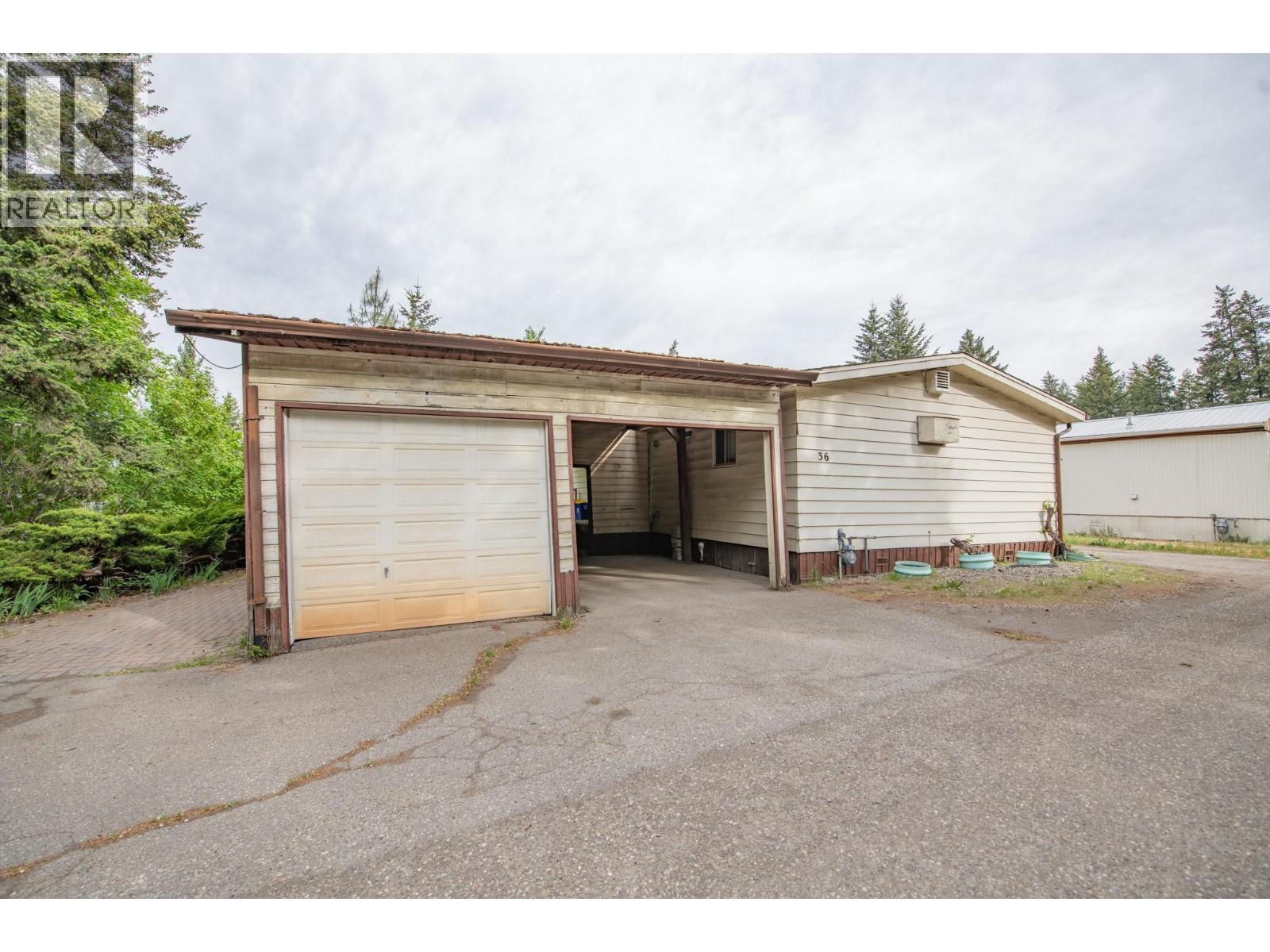 36 844 Hutley Road, Spallumcheen
