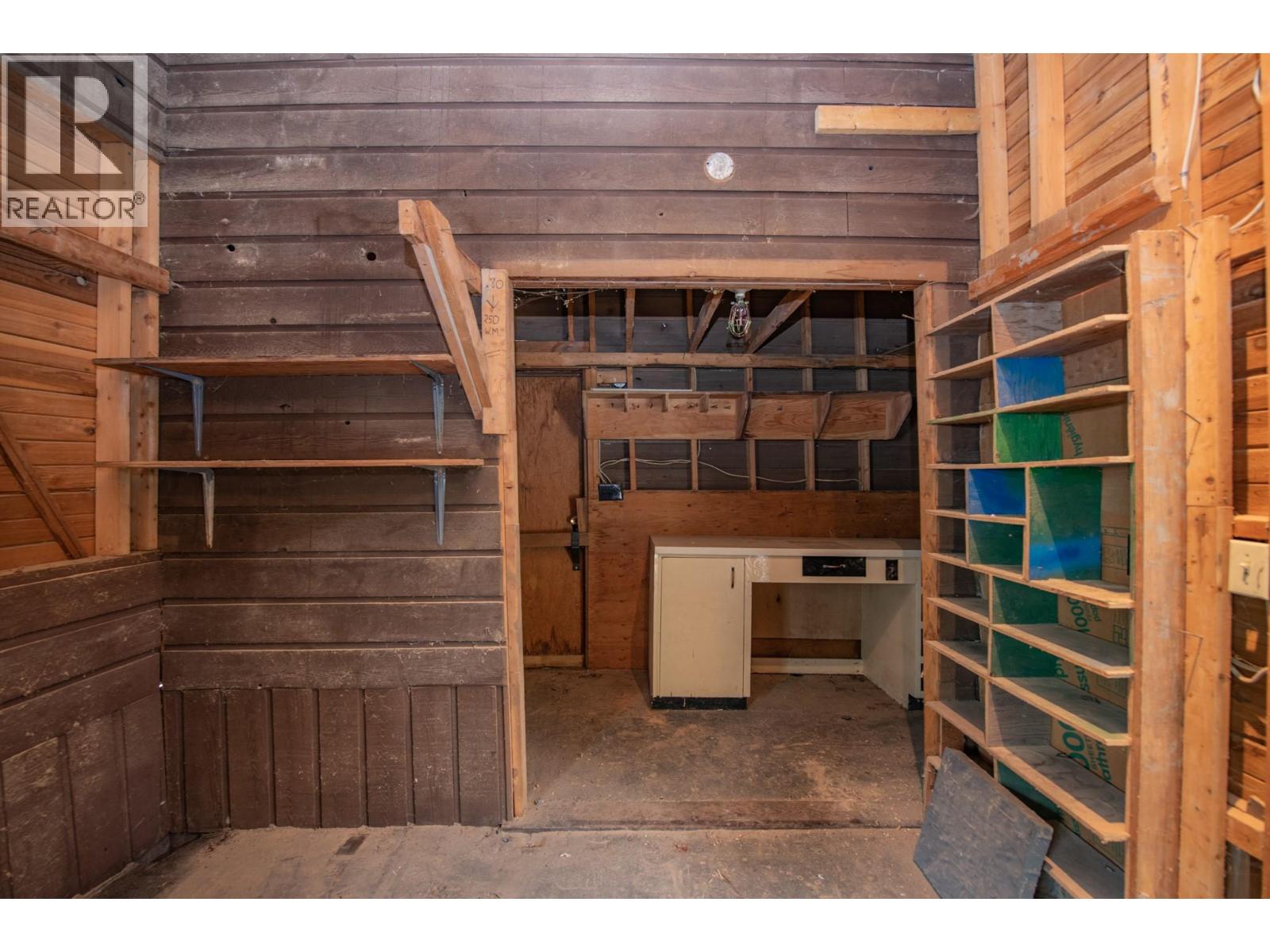 #36 844 Hutley Road - 34