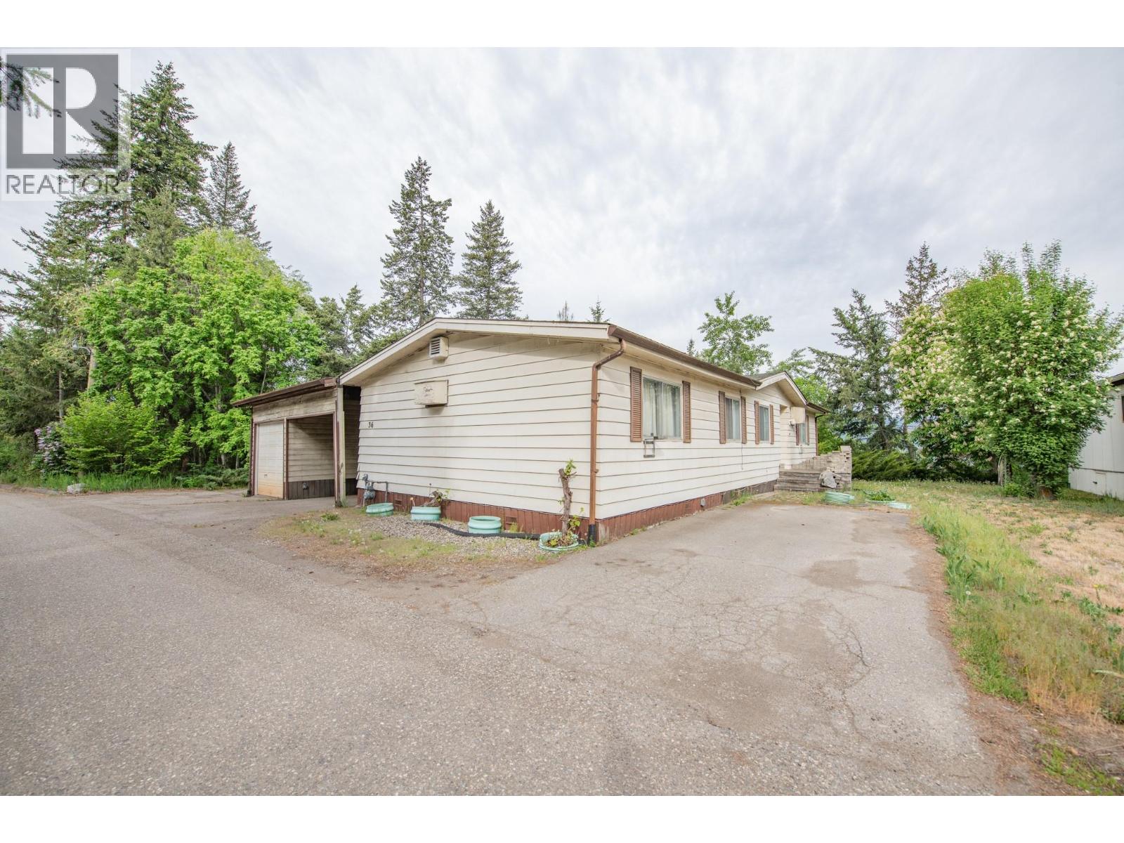 #36 844 Hutley Road - 37