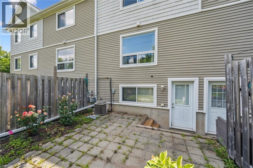#8 23 HOWE Drive - 34