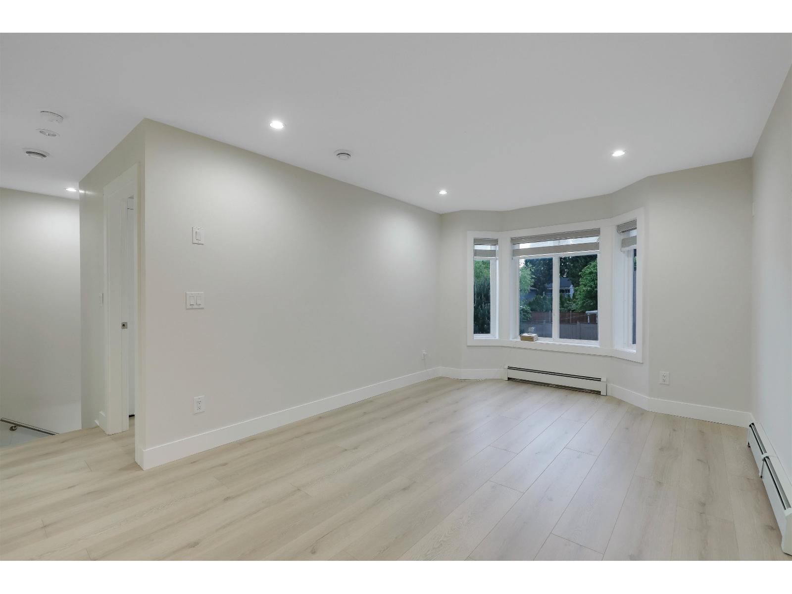 5 Bed, 3 Bath House for Sale in Surrey – 12509 77B AVENUE, Surrey - Image 20