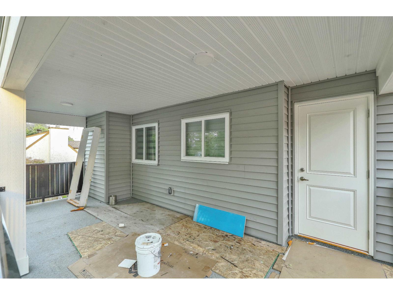 5 Bed, 3 Bath House for Sale in Surrey – 12509 77B AVENUE, Surrey - Image 3