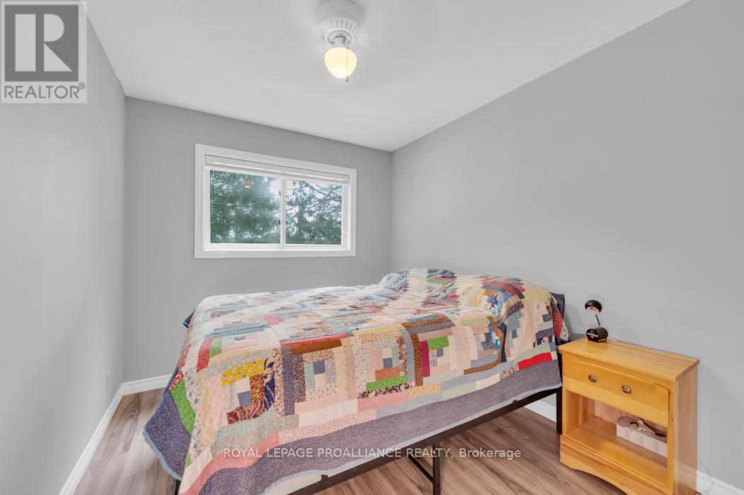 10520 MAZINAW LAKE ACCESS - 19