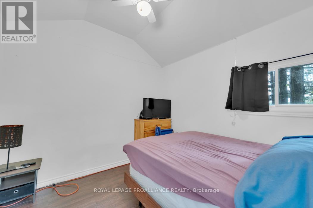 10520 MAZINAW LAKE ACCESS - 25
