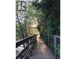 1100 Woss Lake Dr, Nanaimo, BC V9R6S8 Photo 14