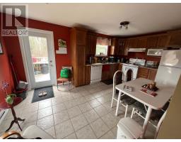 33 Forest Road thumbnail 6