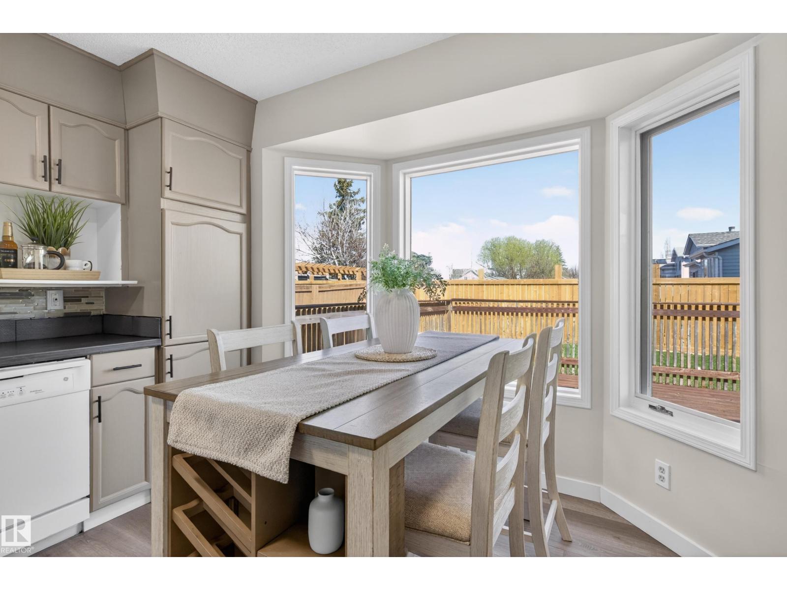 15323 72 ST NW, Edmonton