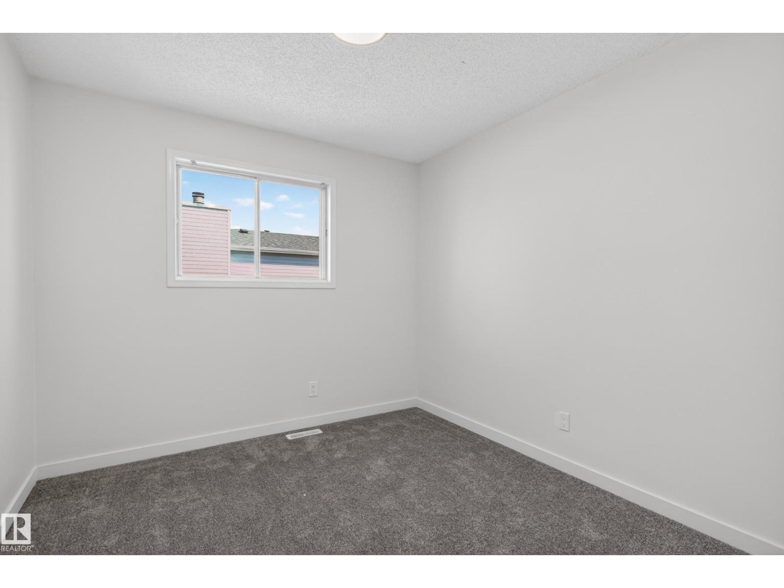 15323 72 ST NW, Edmonton
